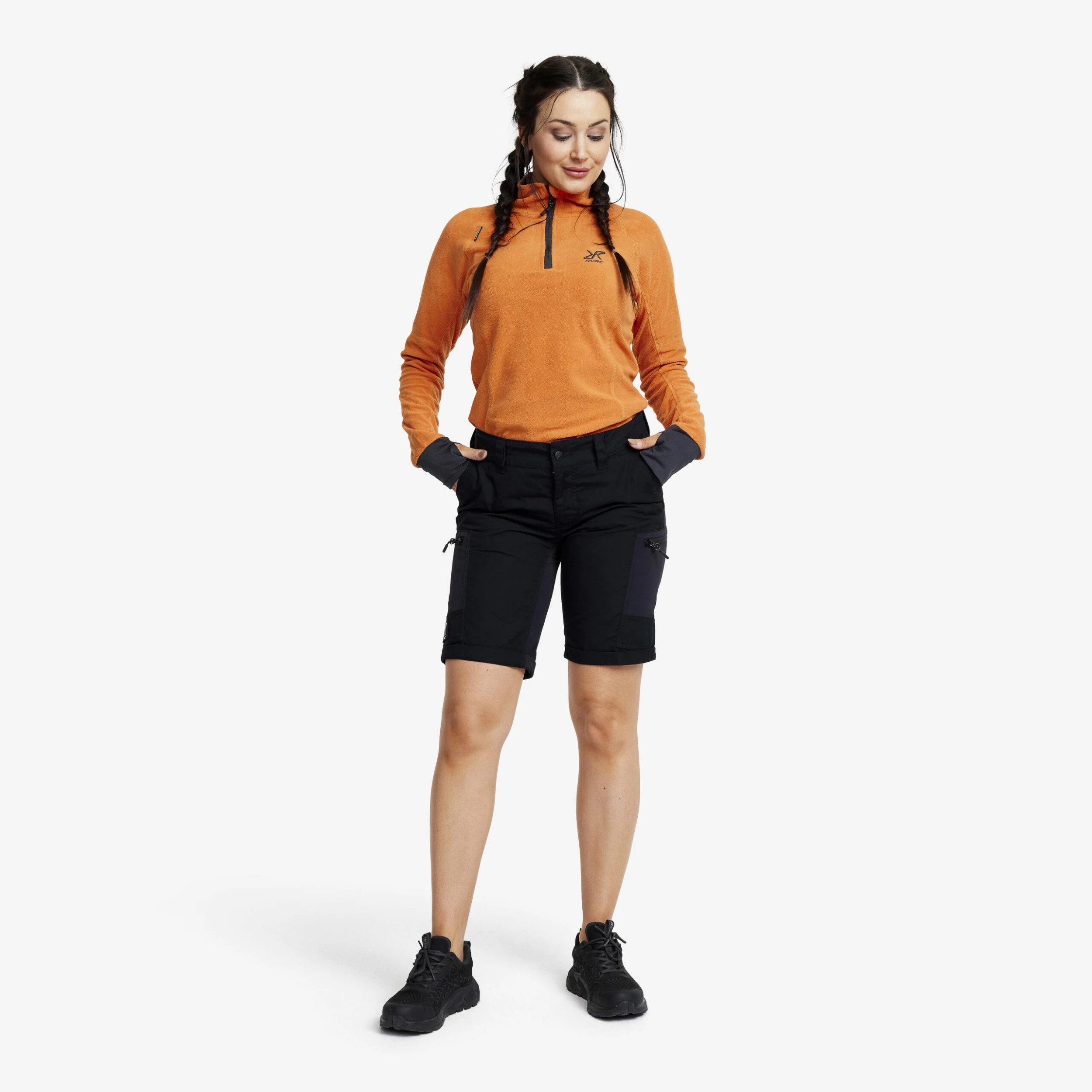 Wander Pro Shorts Women Black - Image 2