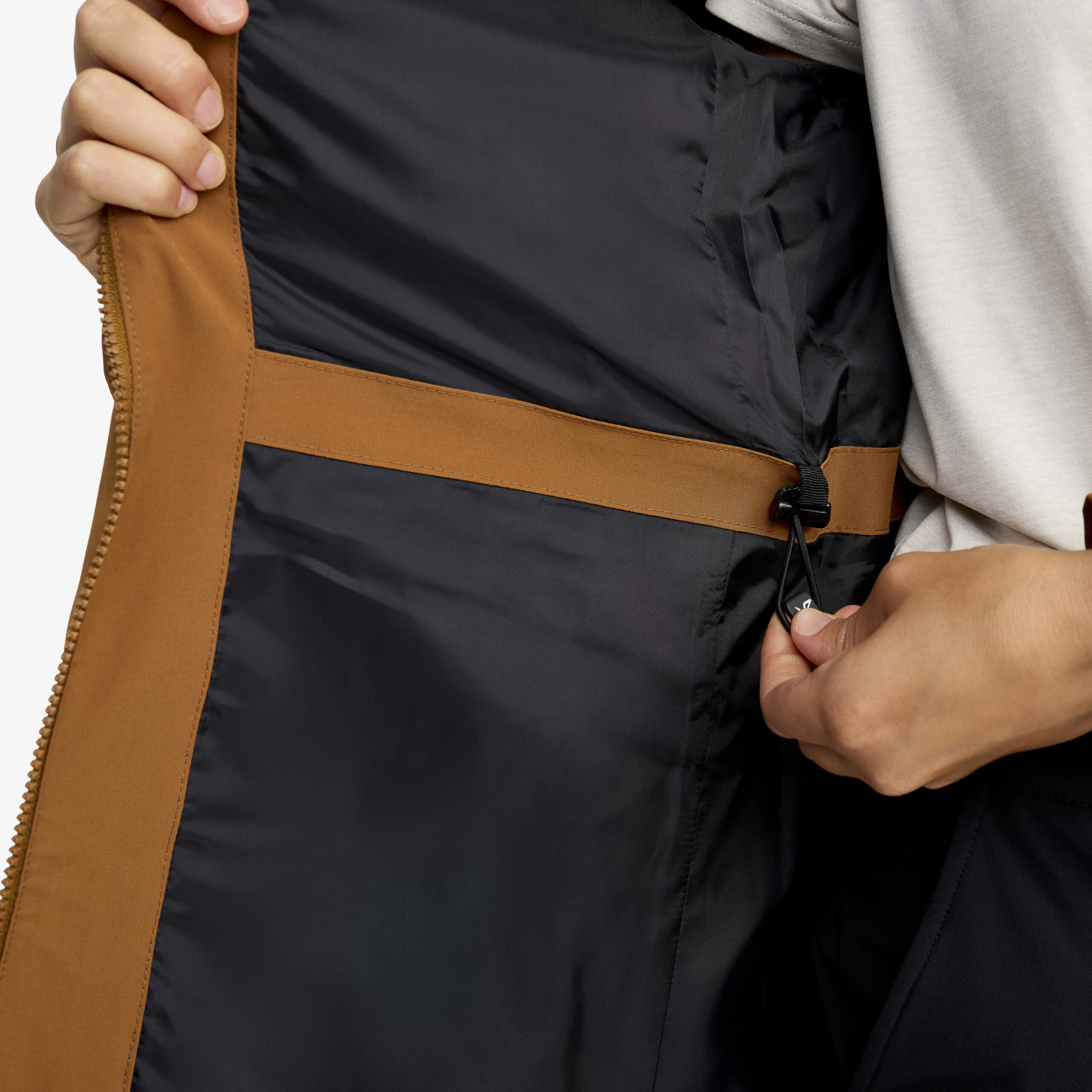 Nevis 2L Parka Women Rubber - Image 10