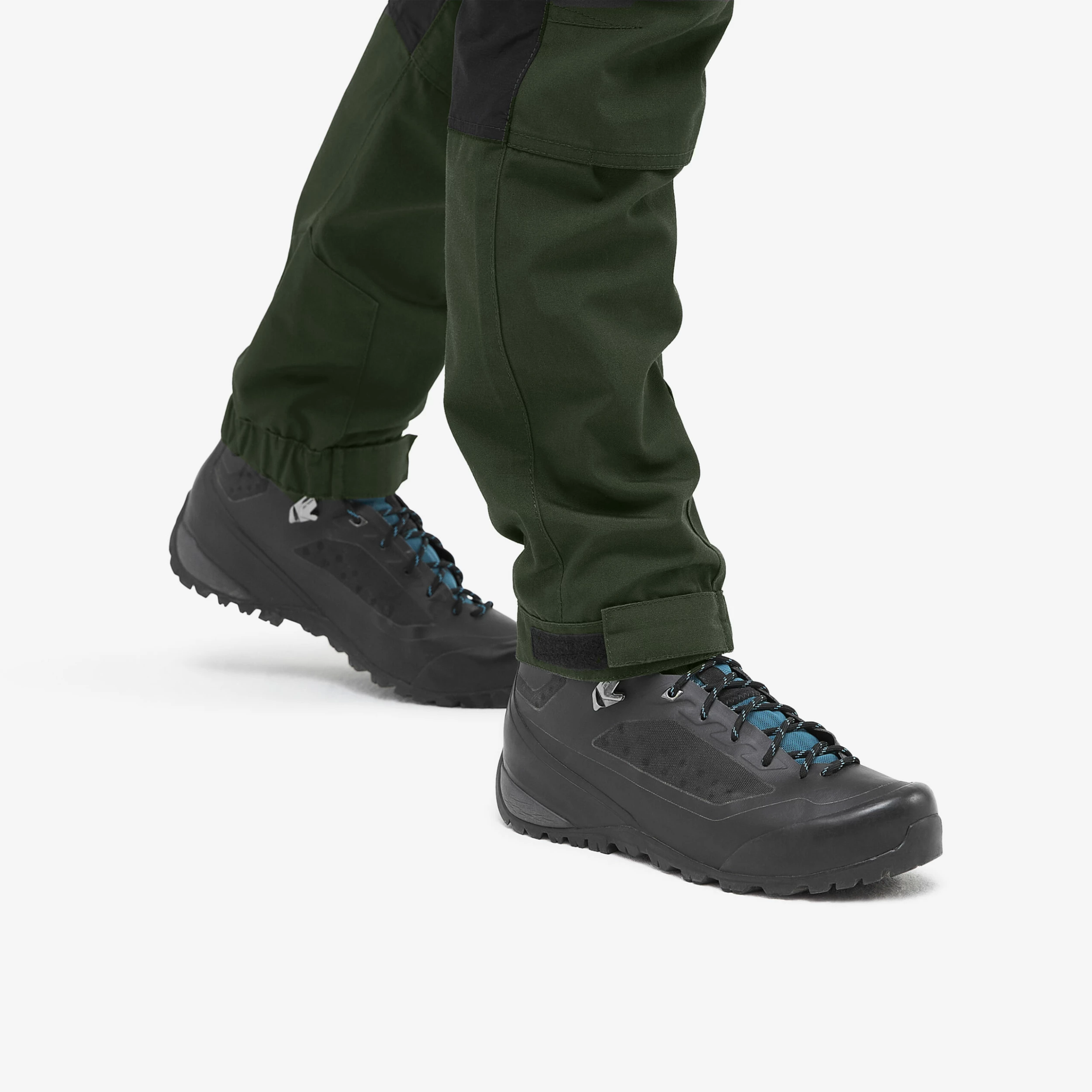 RVRC GP Short Trousers Women Forest Green - Image 4