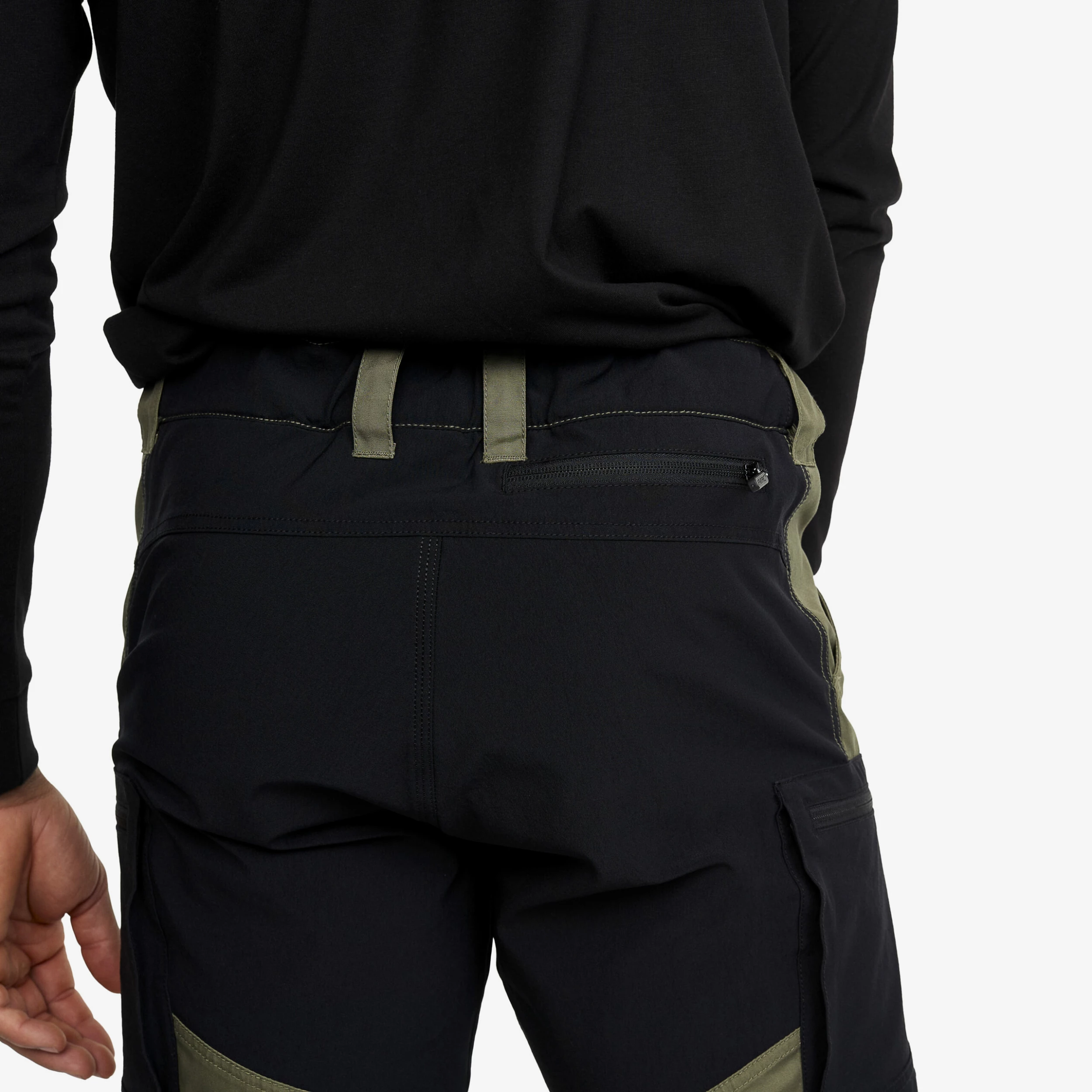 Wander Pro Shorts Men Kalamata - Image 5