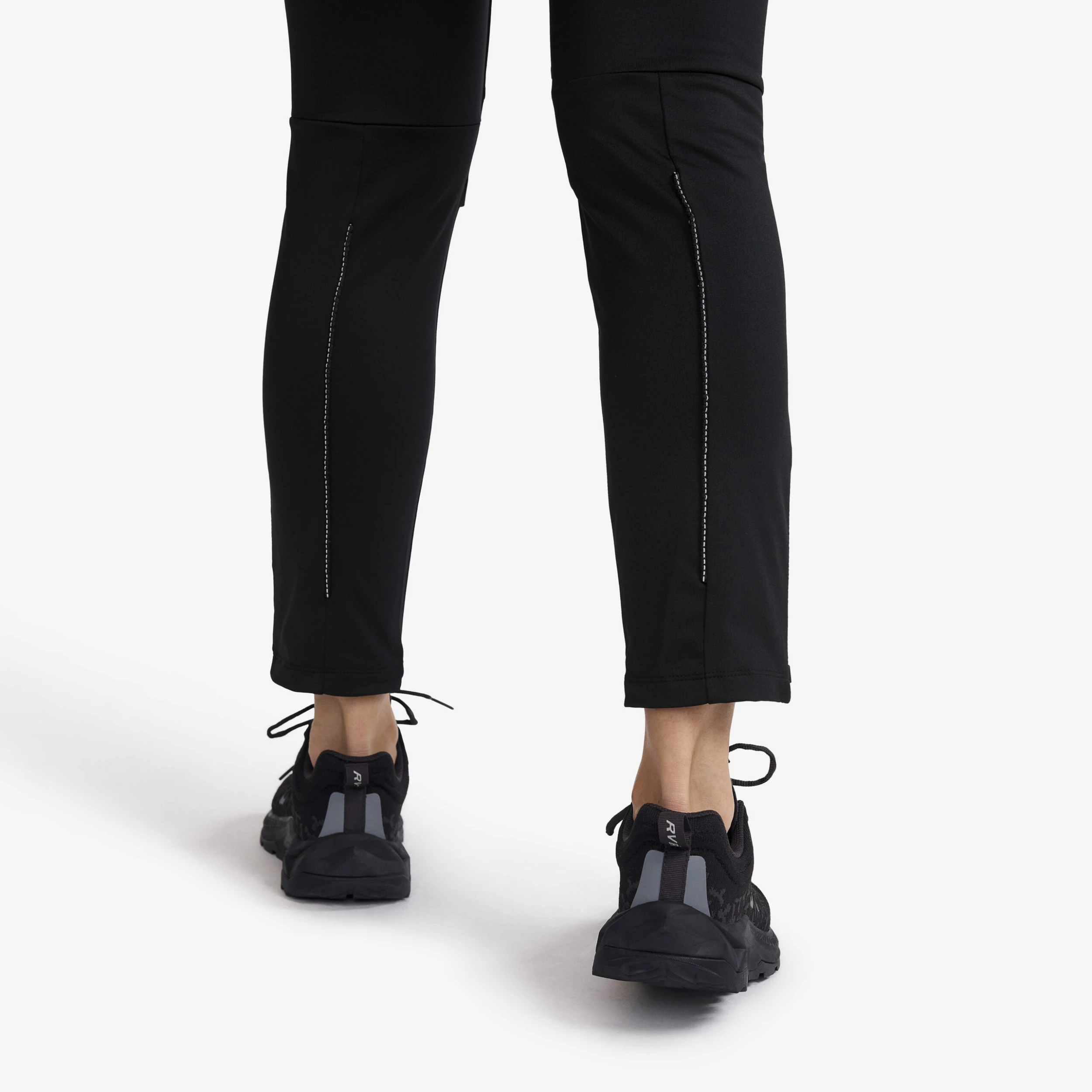 Pace Wind Leggings Women Black - Image 8