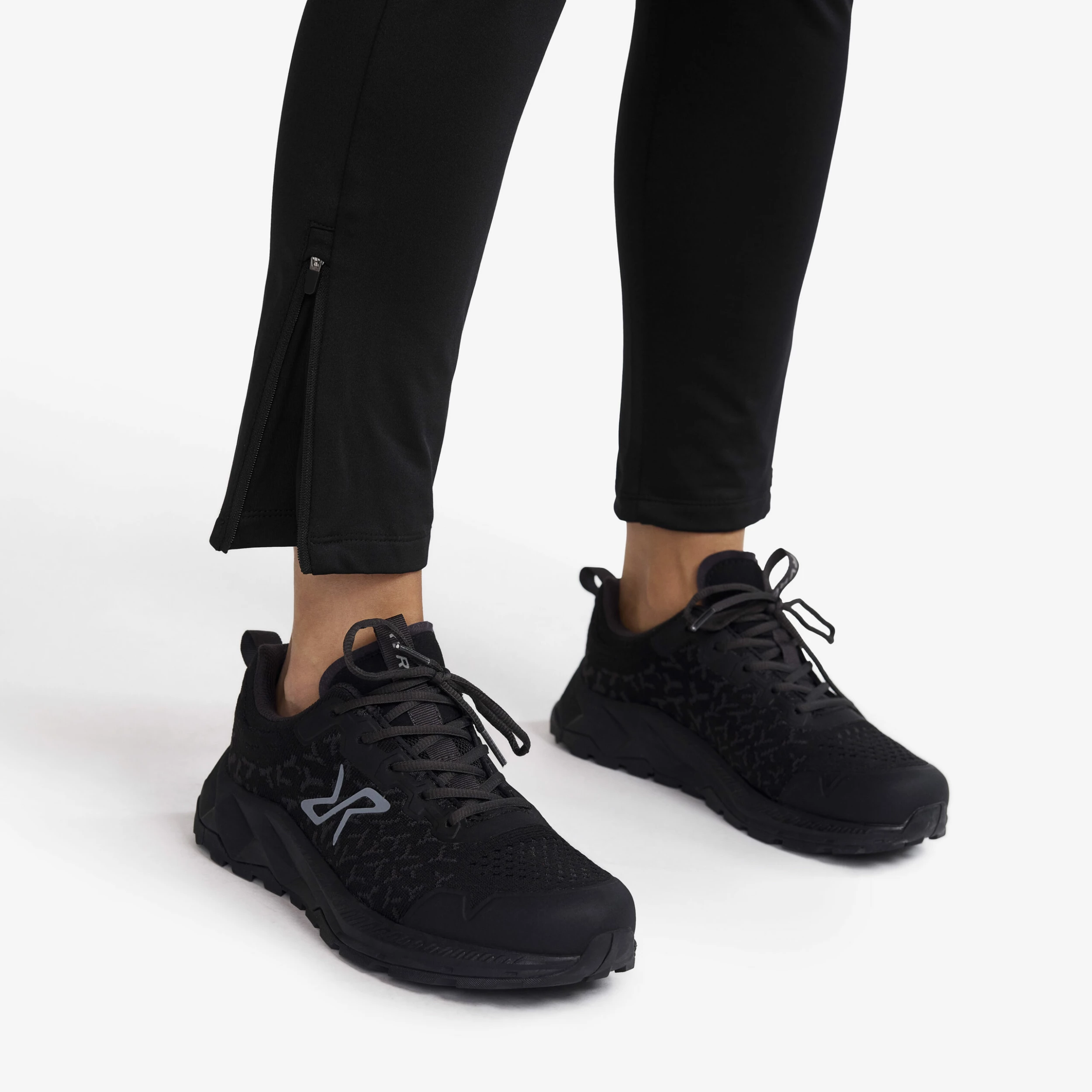 Pace Wind Leggings Women Black - Image 7