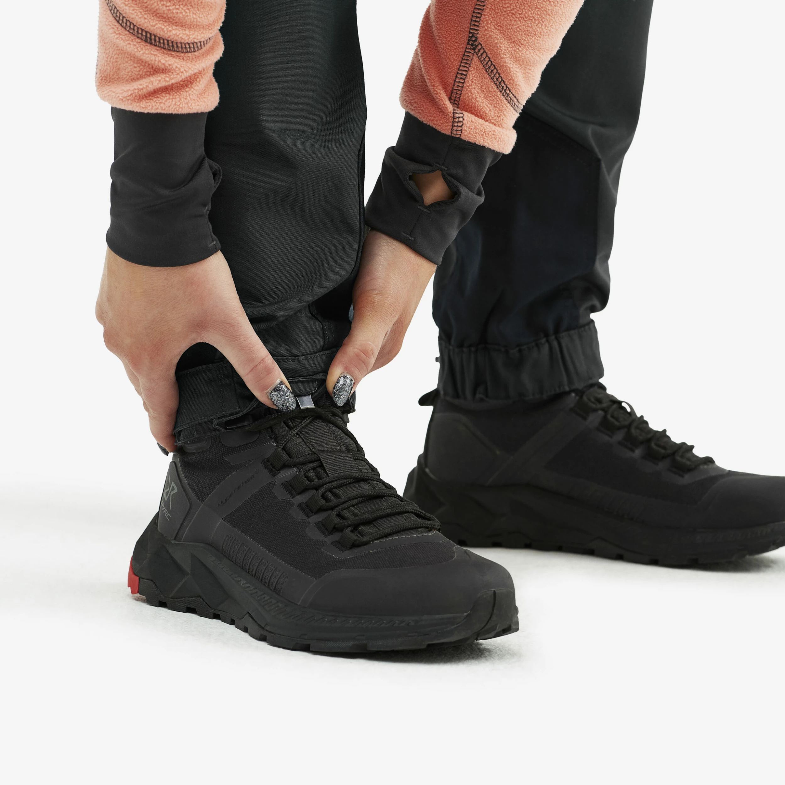 Nordwand Pro Short Trousers Women Anthracite - Image 5