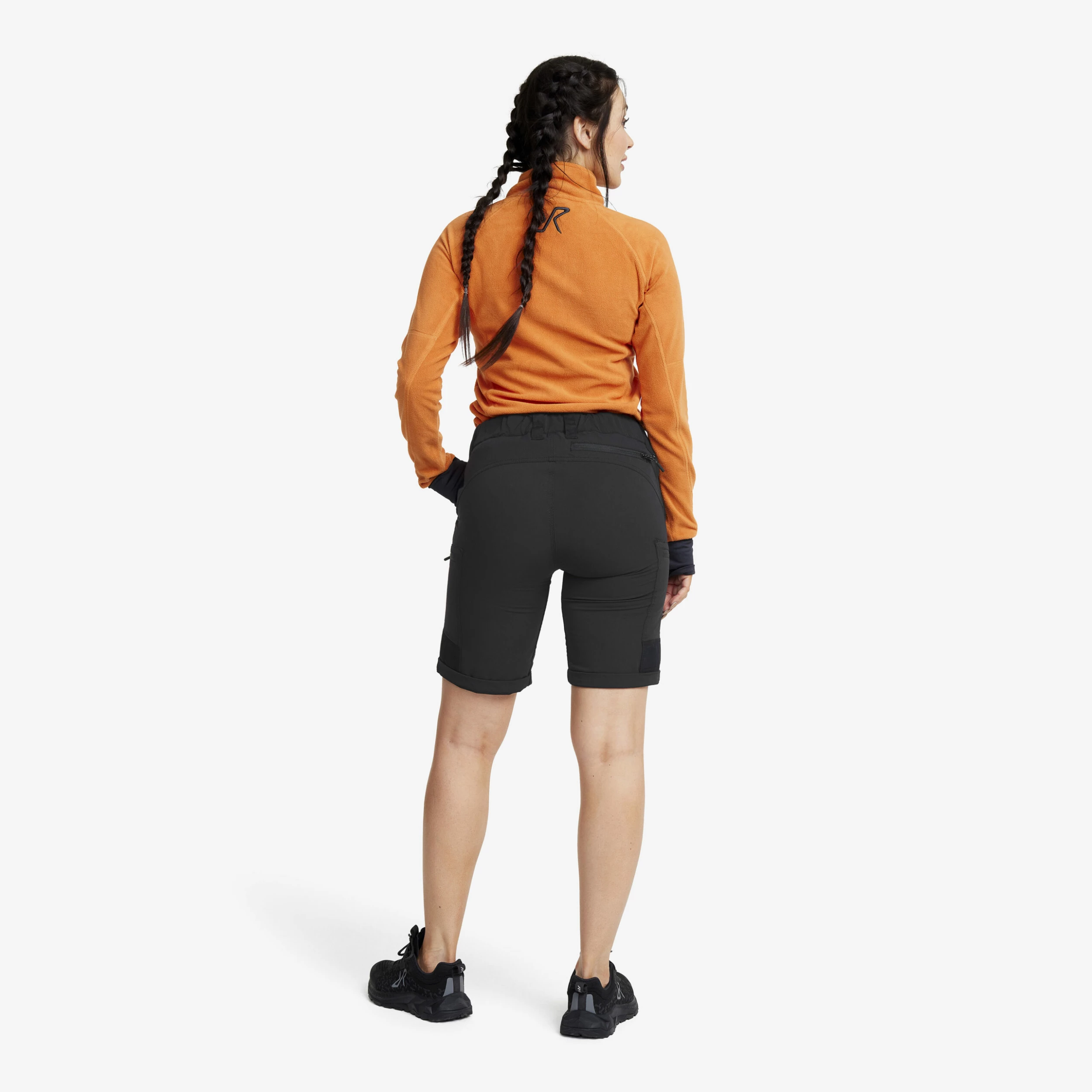 Wander Pro Shorts Women Black - Image 3